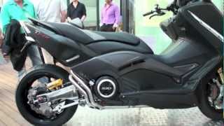 Tmax 530 HyperModified par Badan Motos [upl. by Fitzgerald]