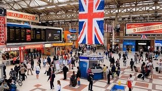 A Walk Through The London Victoria Station London England [upl. by Enitsua225]